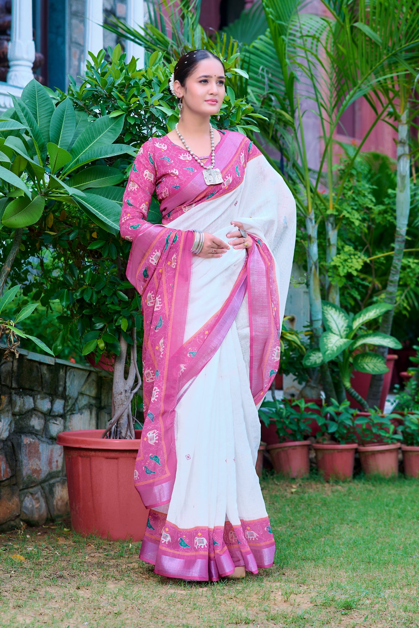 Elegant Cotton Partywear Saree – Effortless Style for Every Occasion 