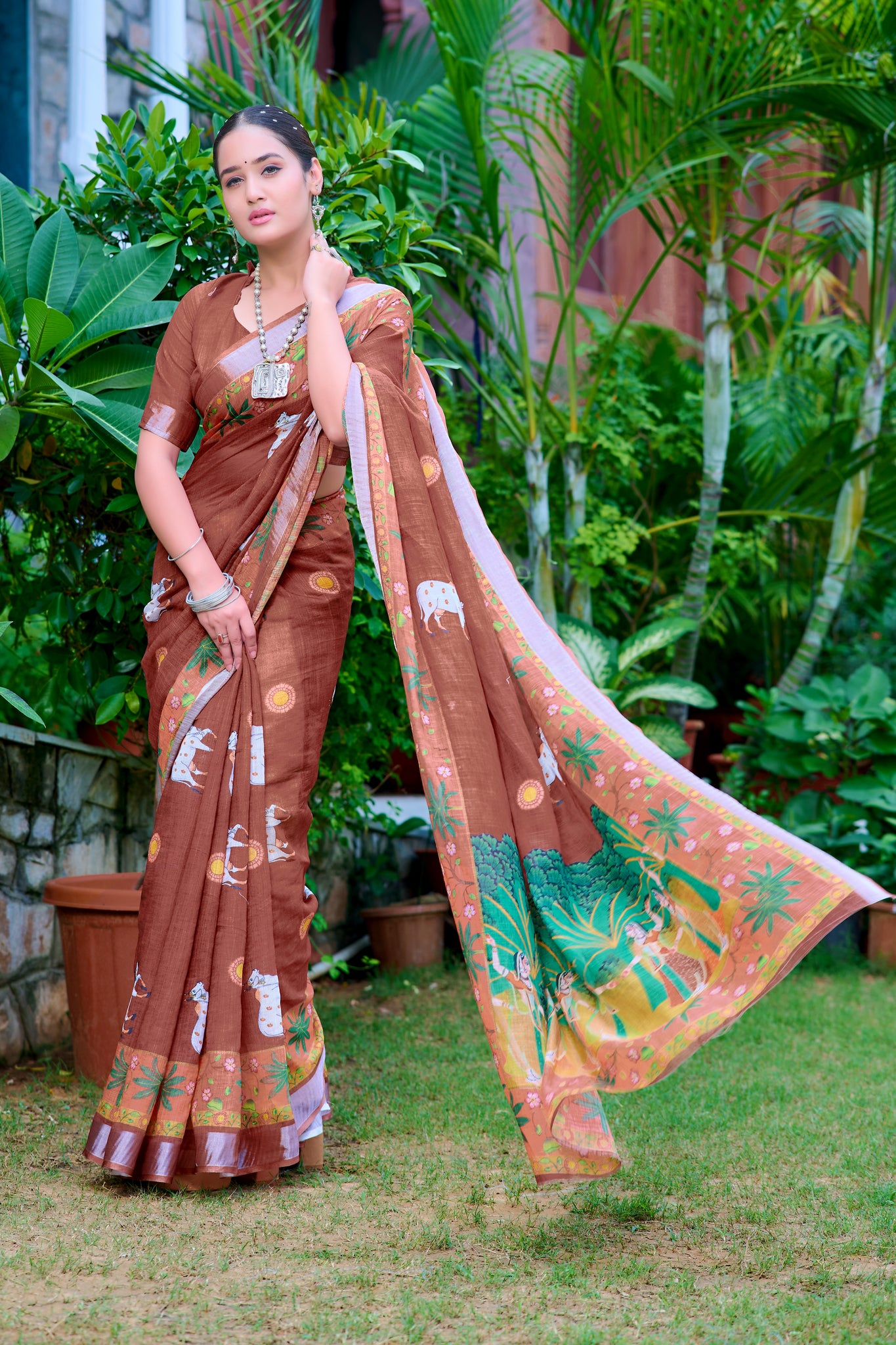 Chic Cotton Partywear Saree – Perfect Blend of Comfort and Glamour