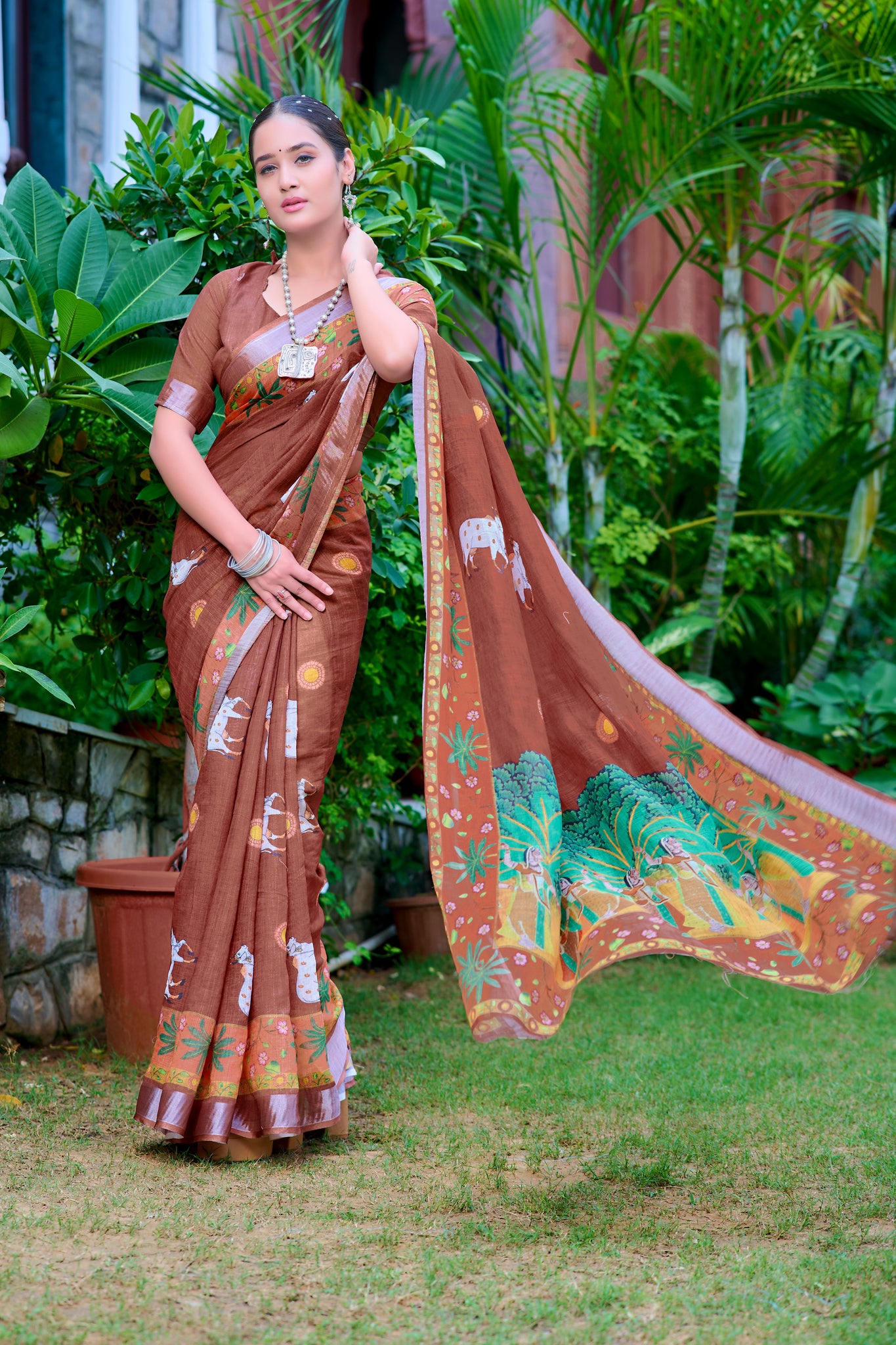 Chic Cotton Partywear Saree – Perfect Blend of Comfort and Glamour