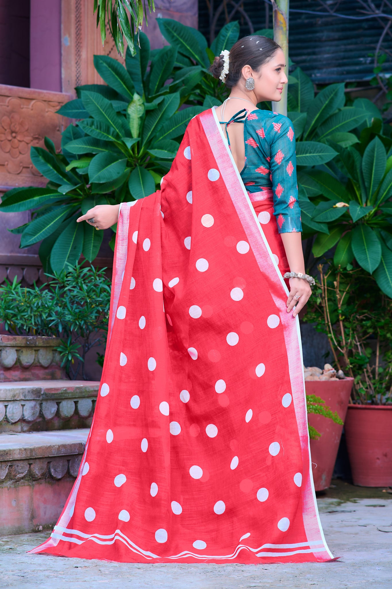 Modern Cotton Partywear Saree – Classic Style for Every Festivity