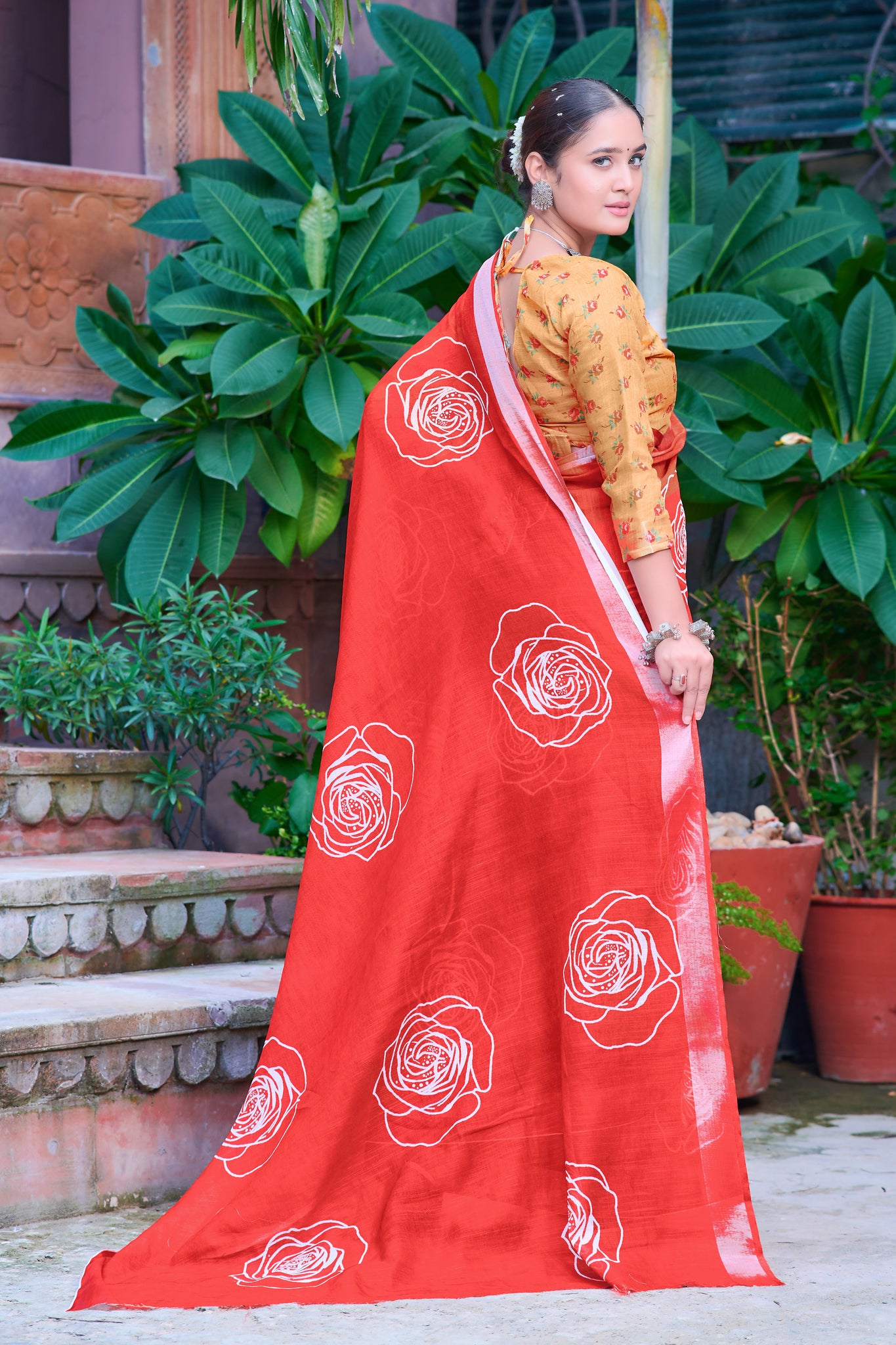 Elegance Redefined: Pure Cotton Sarees Collection