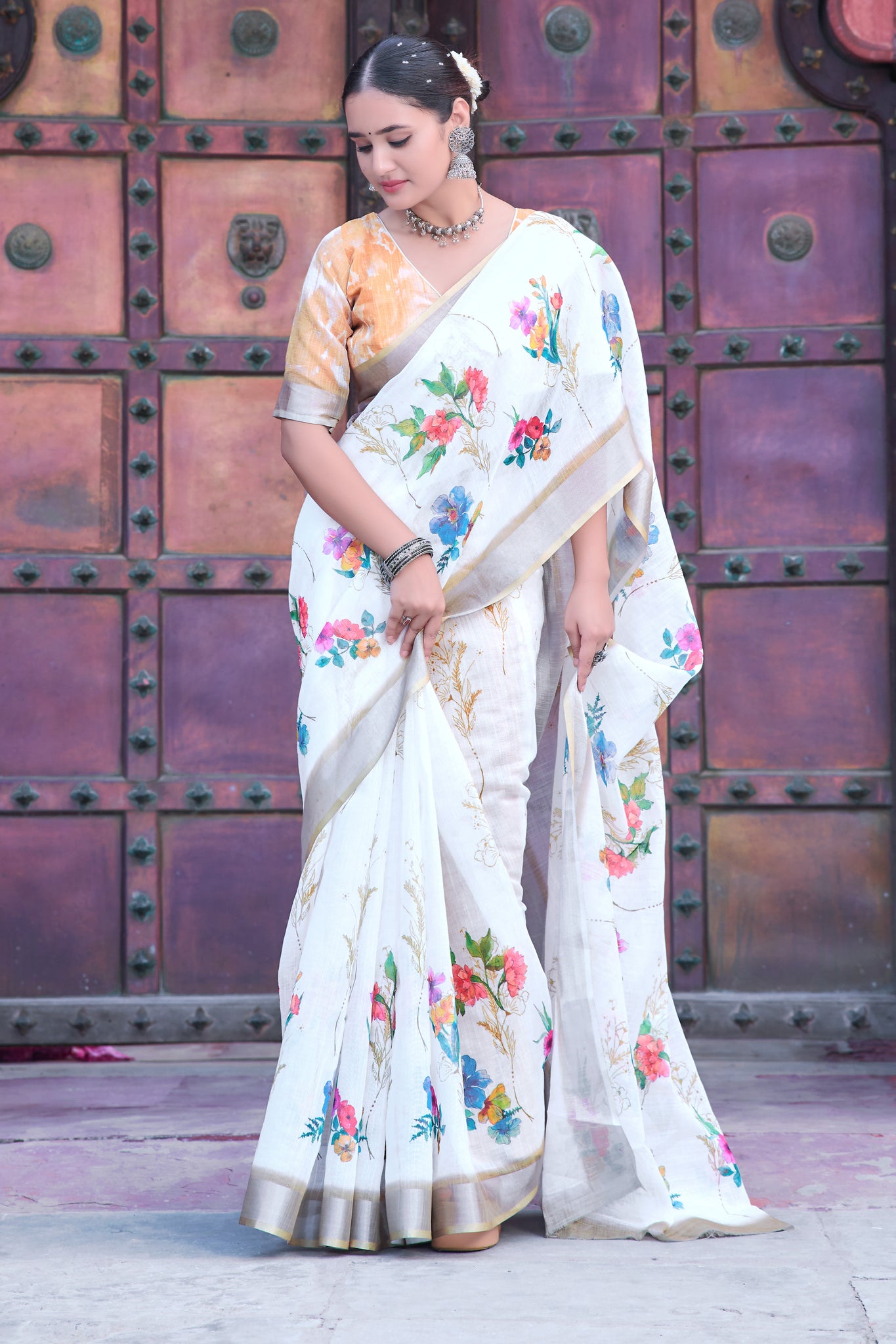 Classic Drapes: Pure Cotton Sarees for All Seasons