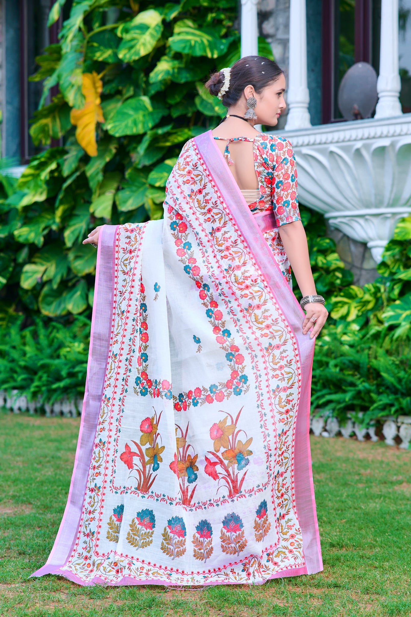 Eco-Chic Elegance: Sustainable Cotton Sarees