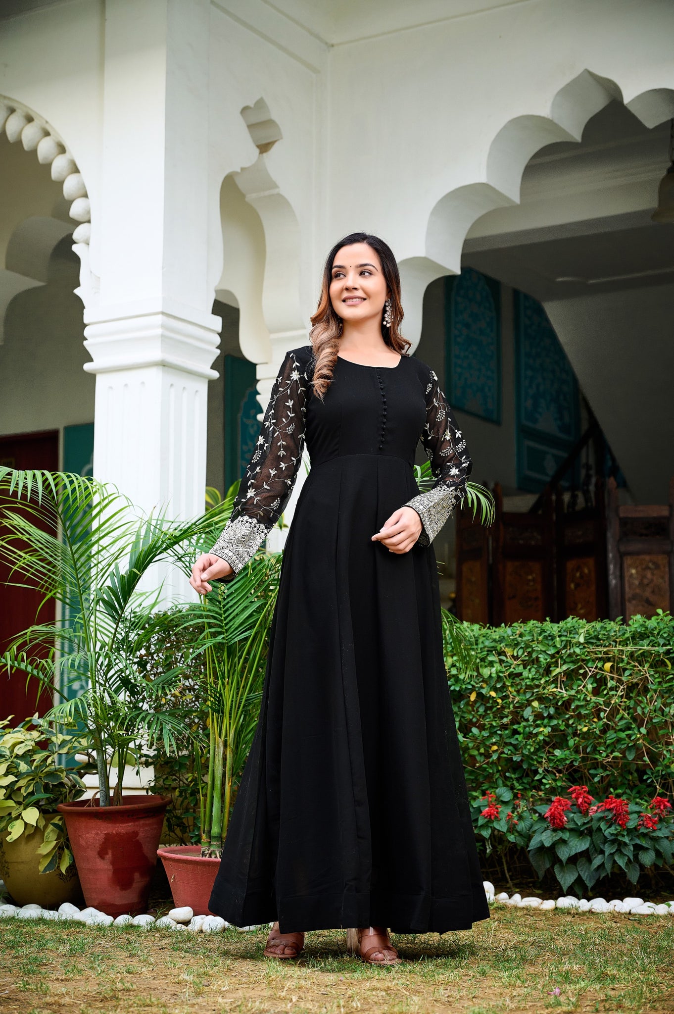 Womens Ethnics Black Anarkali Kurtaset With Dupatta 