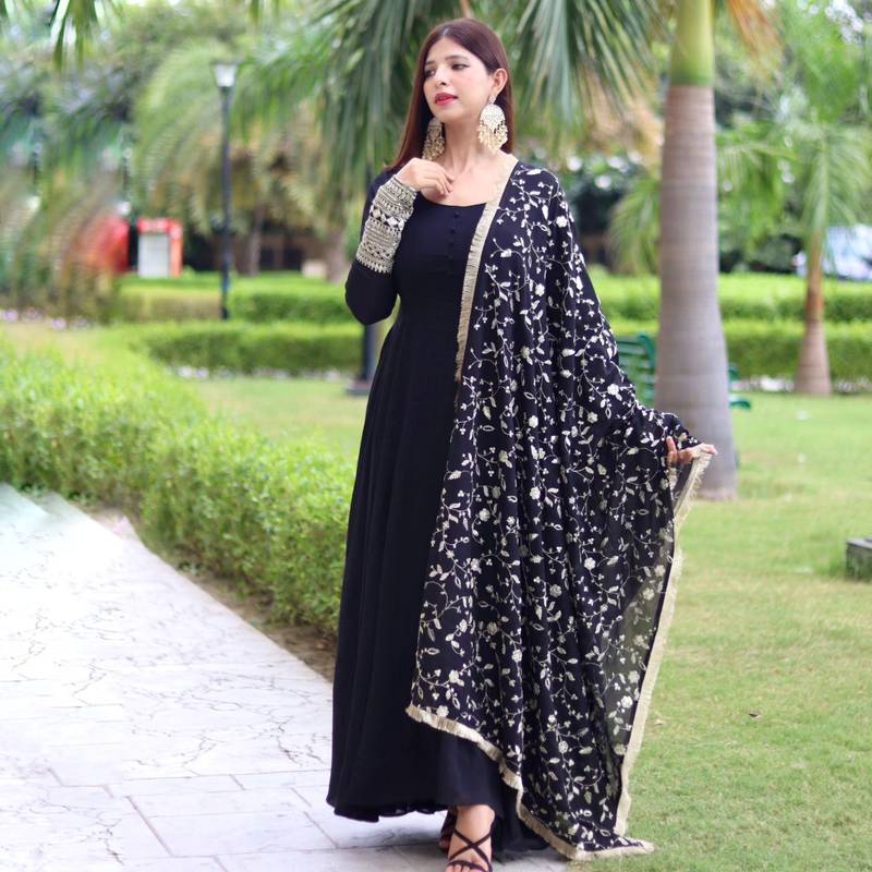 Black Color Sequence Embrodery Work Anarkali Kurta Set 