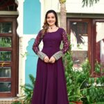 Womens Ethnics Purple Anarkali Kurtaset With Dupatta 