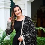 Womens Ethnics Black Anarkali Kurtaset With Dupatta 