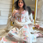 White Embrodery Work Straight Kurta Suit With Pant Set 