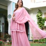 Fancy Womens Ethnics Pink Anarkali Kurtaset With Dupatta 
