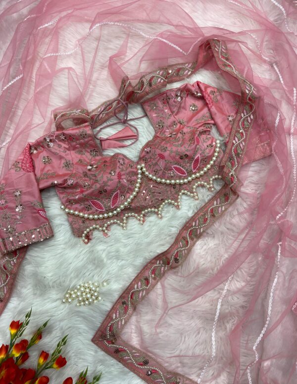 Elegant Pink Embroidered Saree with Pearl and Net Detailing